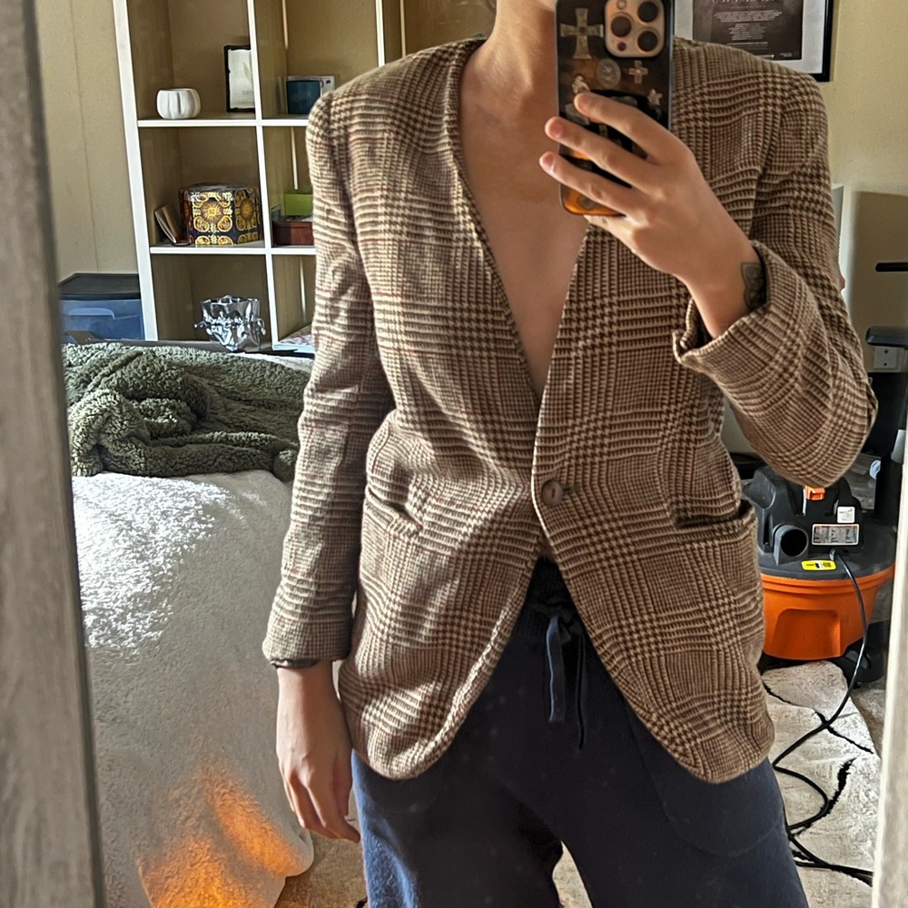 Pure wool vintage herringbone blazer